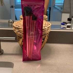 Shaina B Miami Brushes